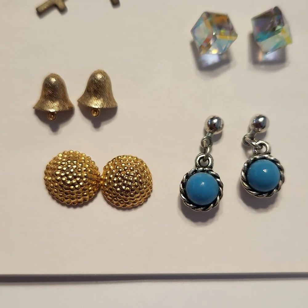 Stud Earring Collection - Picture 3 of 8